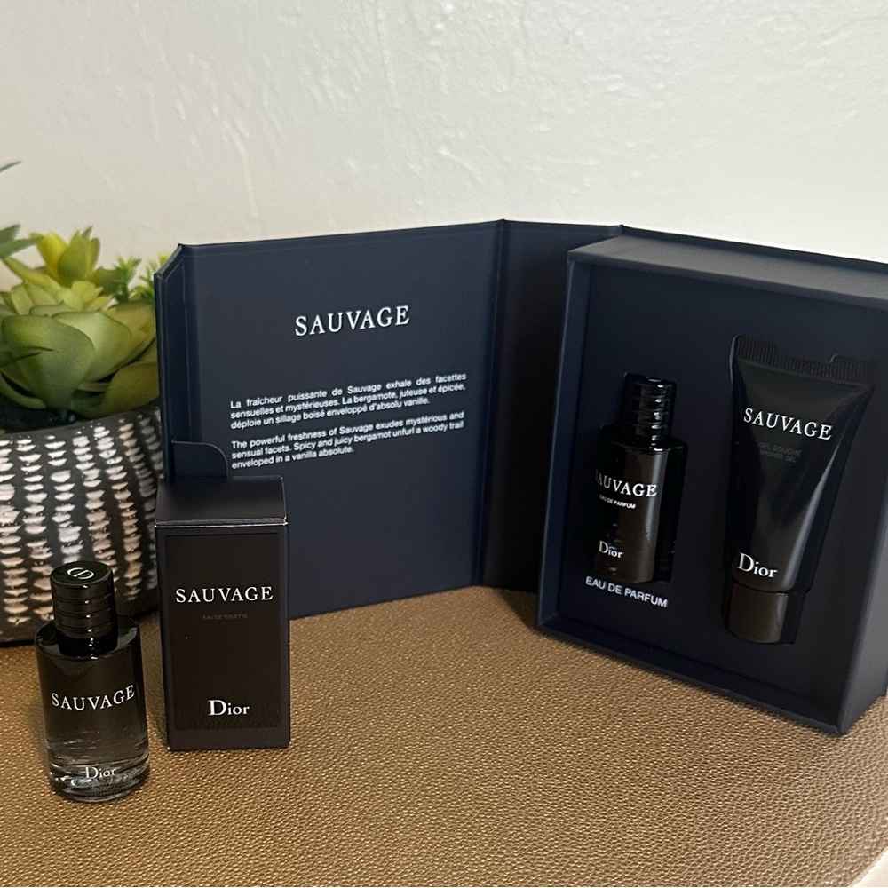 NEW 💙 Dior Sauvage 3pc Bundle (Boxed Set + Extra)